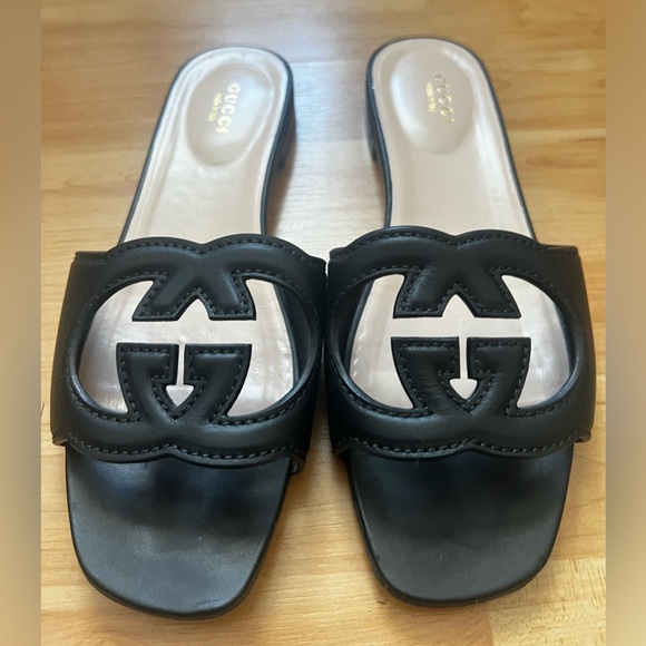 Gucci Interlocking G Cutout Leather Sandal - Picture 2 of 5